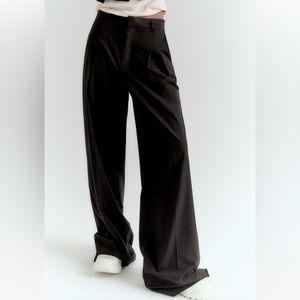 NWT Zara full length pleated black trousers